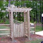 807 Flat top Arbor with Square Lattice Sides